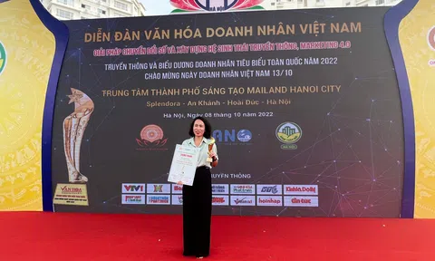 CEO Nguyễn Thị Loan của công ty Centic Việt Nam vinh dự nhận "Doanh nhân tiêu biểu toàn quốc 2022"